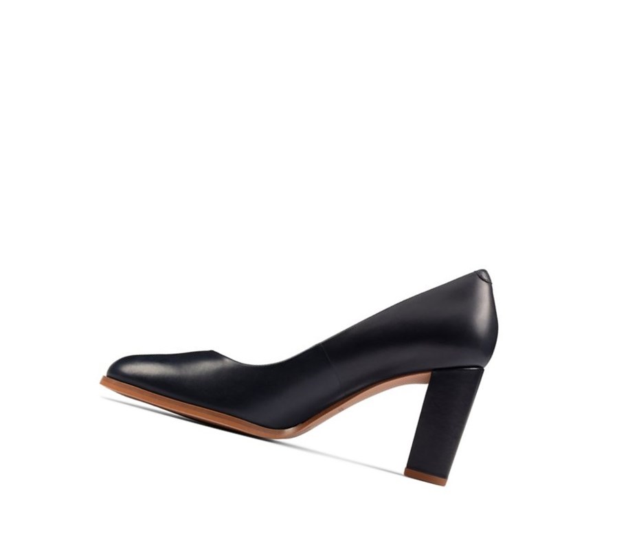 Clarks Kaylin Cara 2 Leder Weite Fit Lederschuhe Damen Navy | MJRA15973