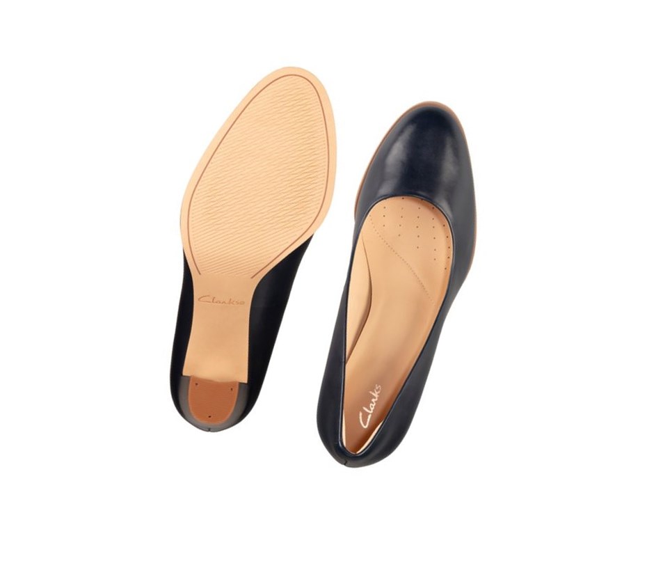 Clarks Kaylin Cara 2 Leder Weite Fit Lederschuhe Damen Navy | MJRA15973