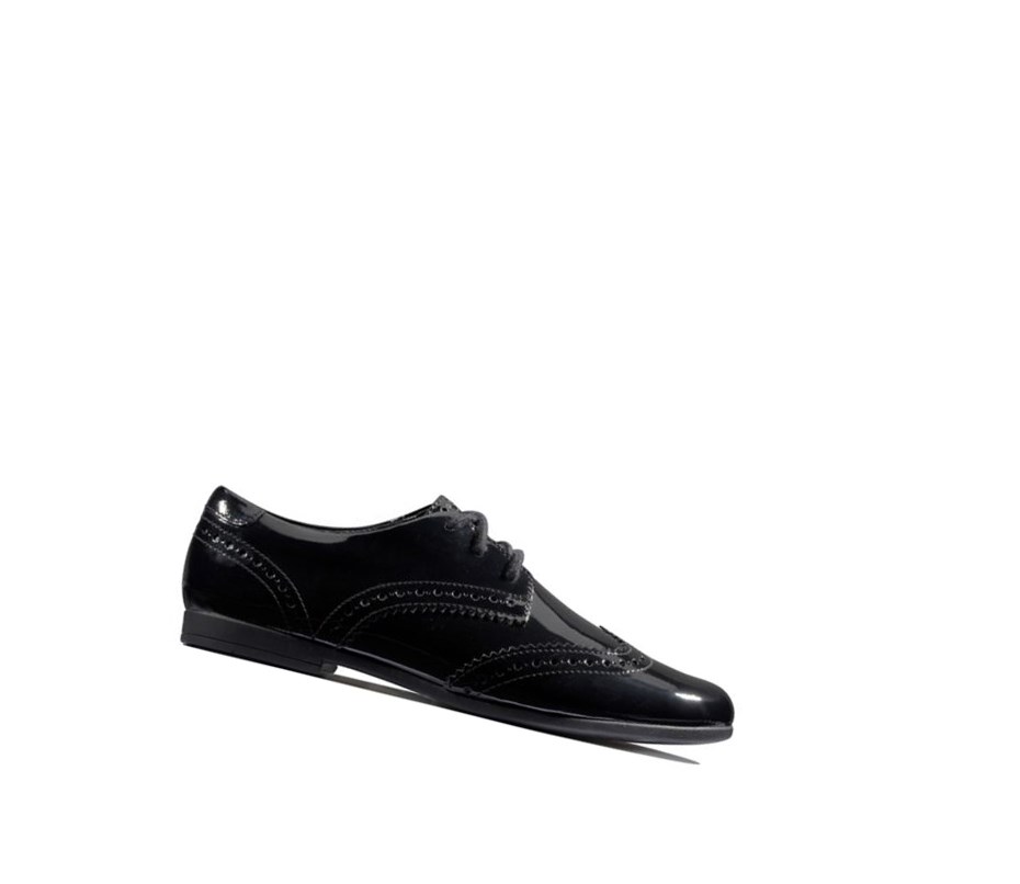 Clarks Scala Spitze Lack Leder Schulschuhe Mädchen Schwarz | DIMA76249