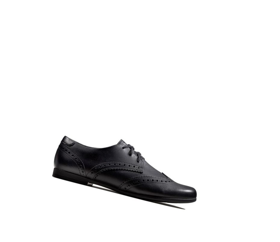 Clarks Scala Spitze Leder Schulschuhe Mädchen Schwarz | GAWT47580